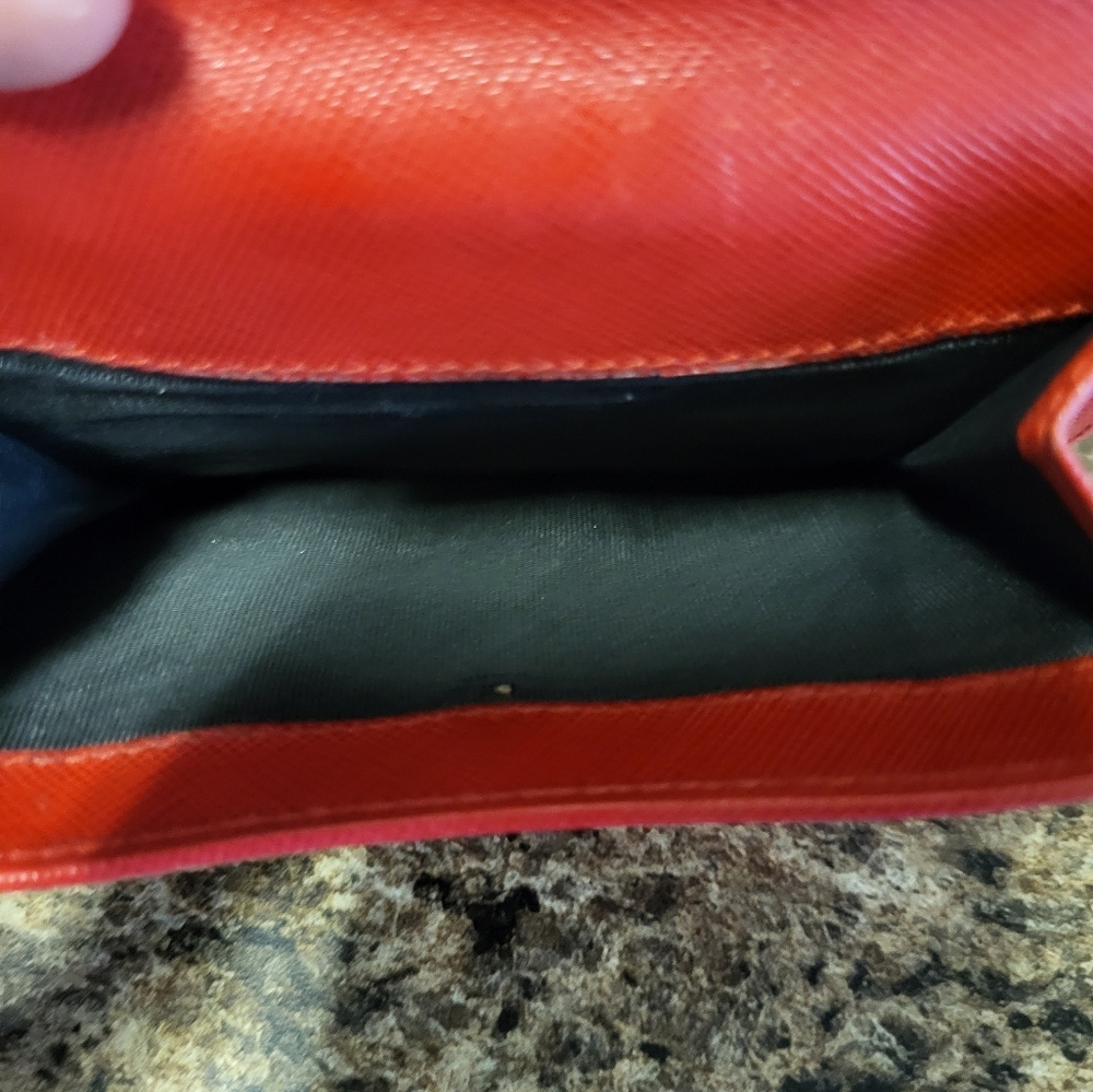 Prada Red Saffiano Metal Leather Logo wallet - Picture 9 of 9